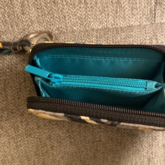 Vera Bradley Performance Twill Lanyard & RFID Petite Zip-Around Wallet - Picture 4 of 4